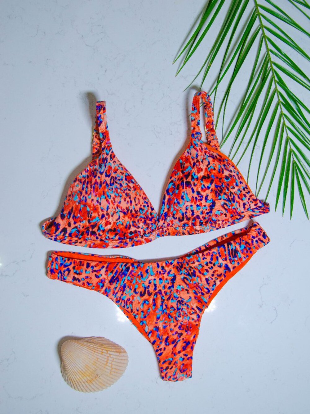 Rio Açu Brazilian Reversible Triangle Bikini Set | Size M | NWT | UPF 50+